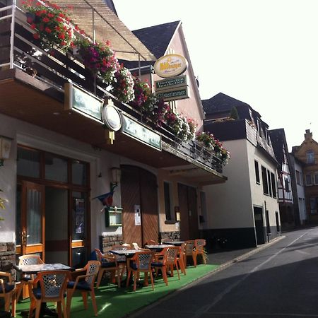 Zur Burg Eltz Hotel Moselkern Bagian luar foto